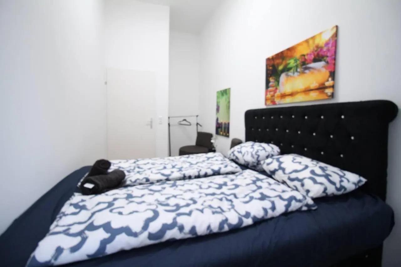 Modern Double Room Js B Viena